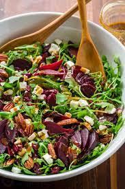 ARUGULA SALAD WITH BEETROOT